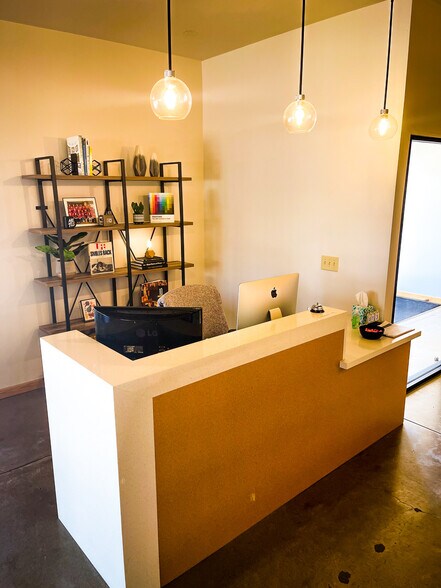 More Photos Of 710 Presidential Dr, Richardson Office For Lease