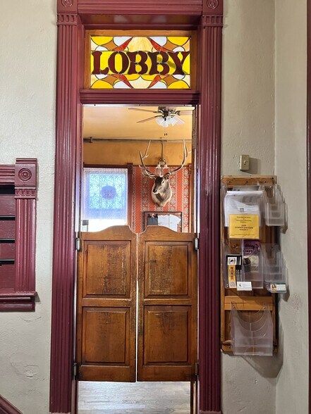 More Photos Of 101 E Bridge Ave, Saratoga Hotel For Sale