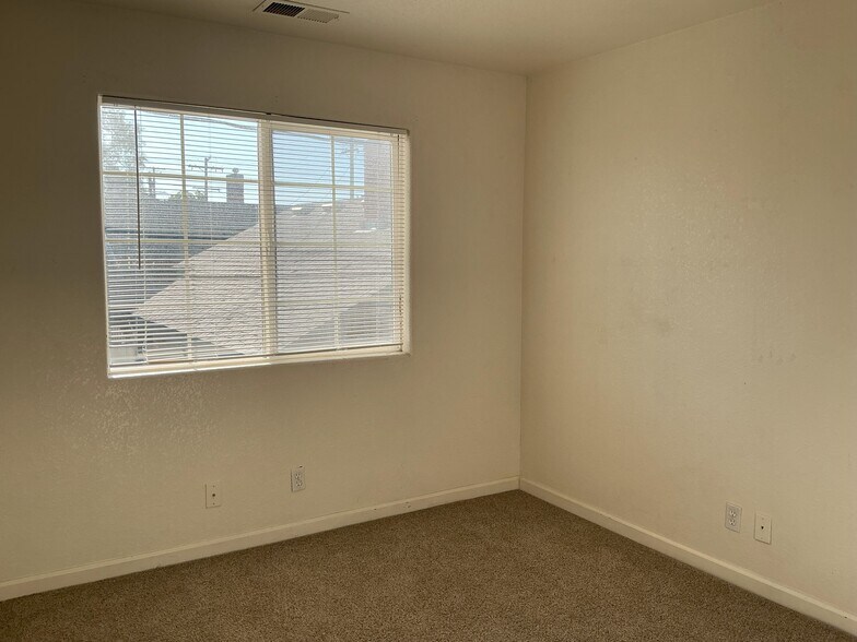 More Photos Of 330 Stewart St, Reno Multifamily For Sale