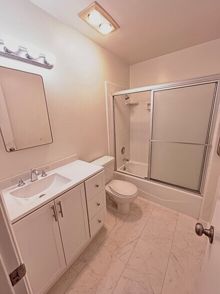 More Photos Of 26377 Hillcrest Ave, Lomita Apartments For Sale