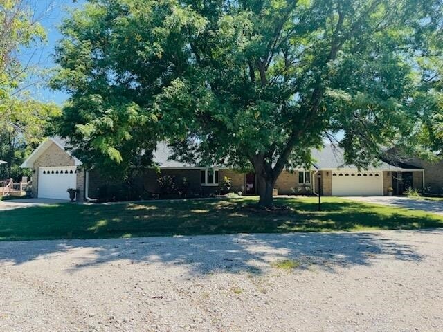 More Photos Of 1522-1624 Centennial Dr, McCook Apartments For Sale
