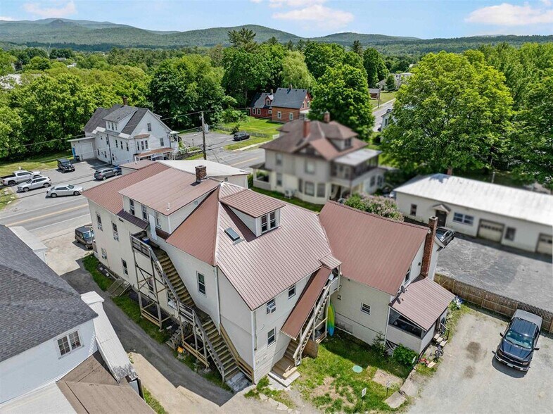 More Photos Of 2733 Dartmouth College, North Haverhill Apartments For Sale