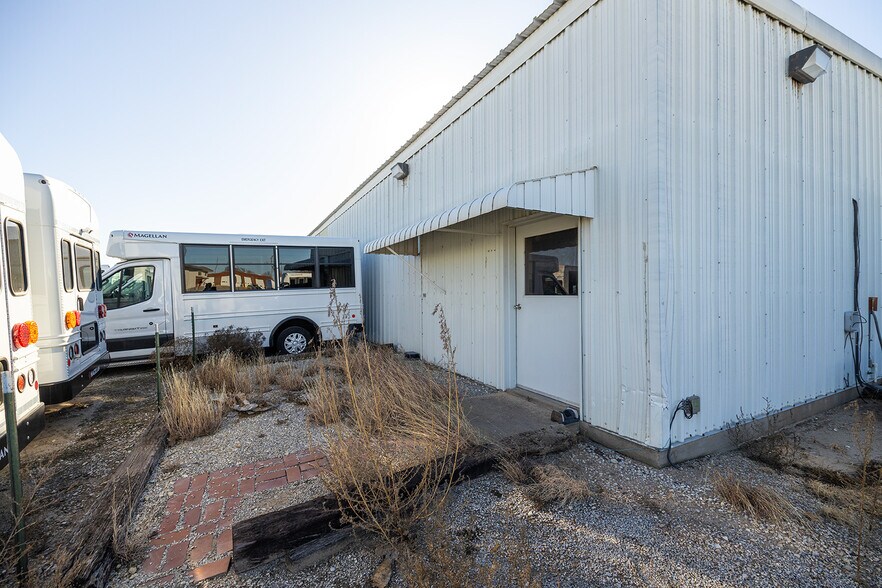 More Photos Of 130 E 10th Ave, South Hutchinson Industrial For Sale