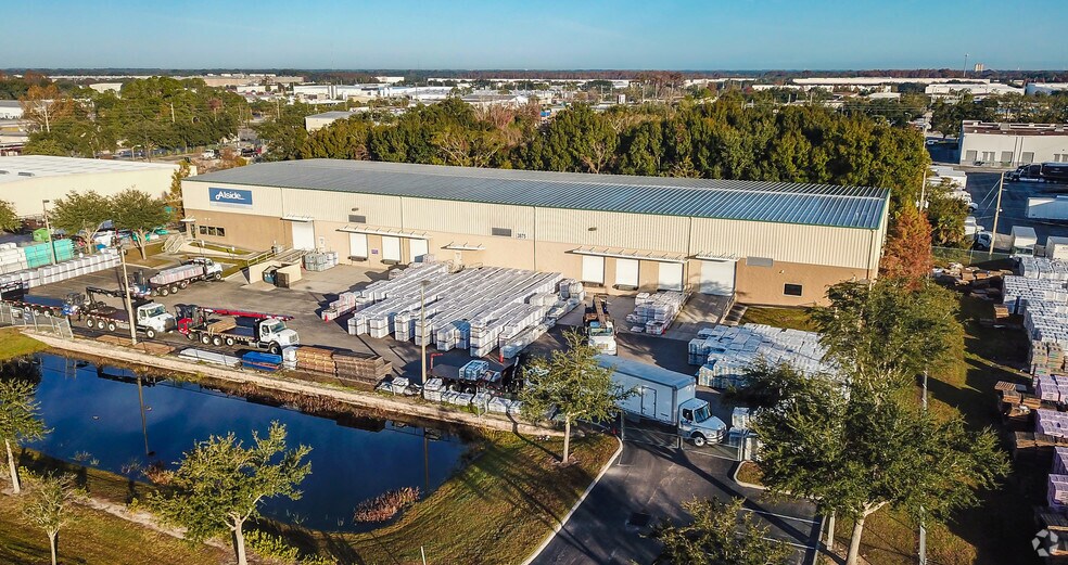More Photos Of 3875 Mercy Star Ct, Orlando Warehouse For Lease