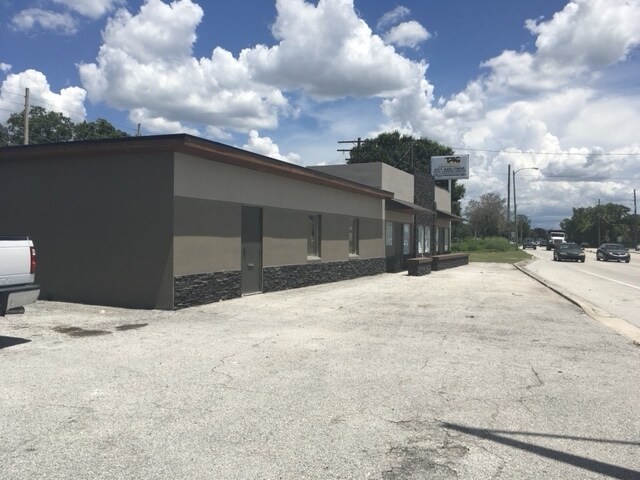 More Photos Of 1517 N Orange Blossom Trl, Orlando Office For Lease