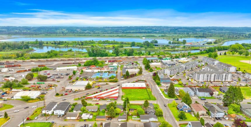 More Photos Of 1530 E Marine View Dr, Everett Self Storage For Sale