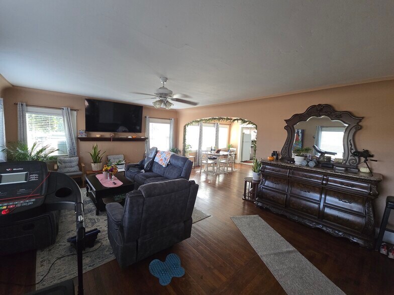 More Photos Of 5985 Monterey Frontage Rd, Gilroy Land For Sale