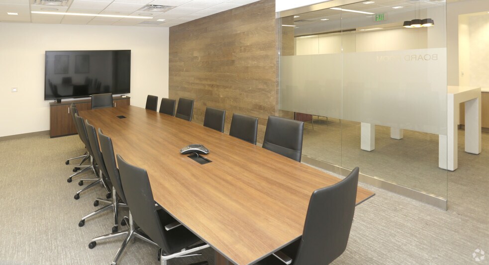 More Photos Of 1000 Continental Dr, King Of Prussia Office For Lease