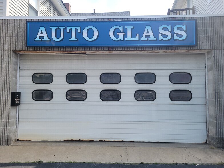 Primary Photo Of 49 Mammoth Rd, Lowell Office For Lease