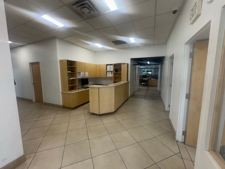 More Photos Of 3260 S 900 W, Salt Lake City Freestanding For Lease