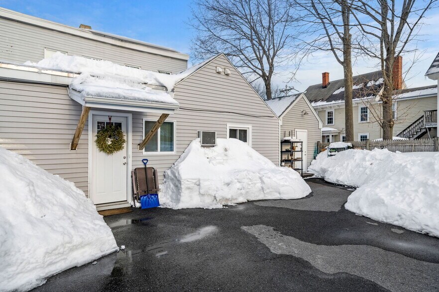 More Photos Of 7-17 School St, Merrimac Apartments For Sale