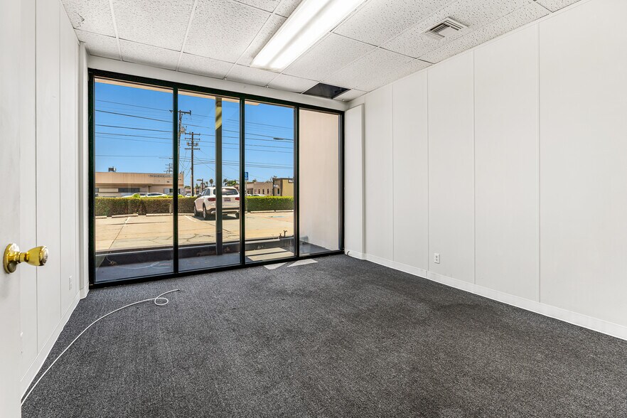 More Photos Of 5435 Peck Rd, Arcadia Manufacturing For Sale