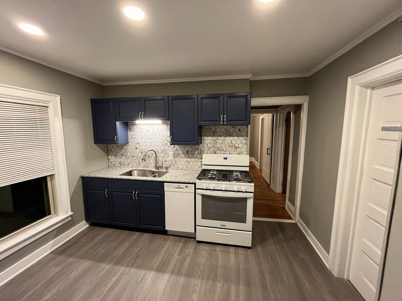 Primary Photo Of 567 Bird Ave, Buffalo Land For Sale