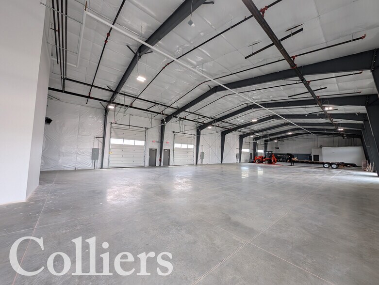 More Photos Of 11230 Joplin Rd, Boise Warehouse For Lease