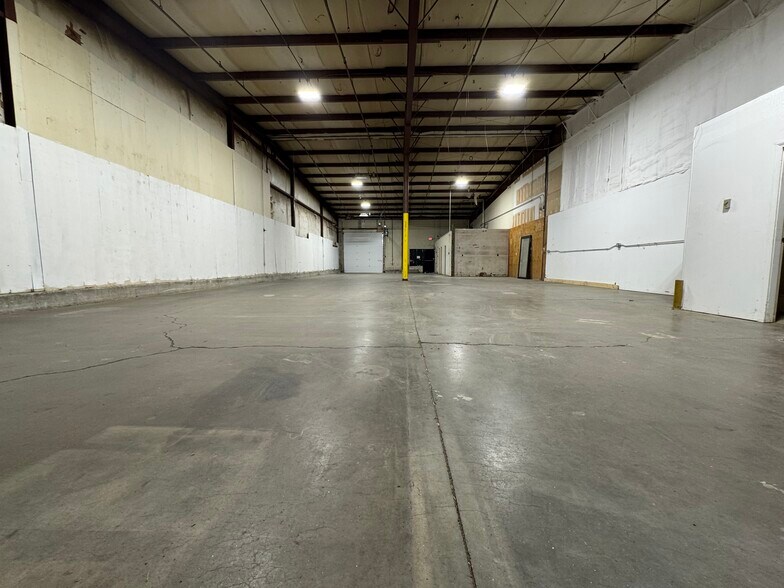 More Photos Of 36 Bartlett Rd, Gorham Light Distribution For Lease