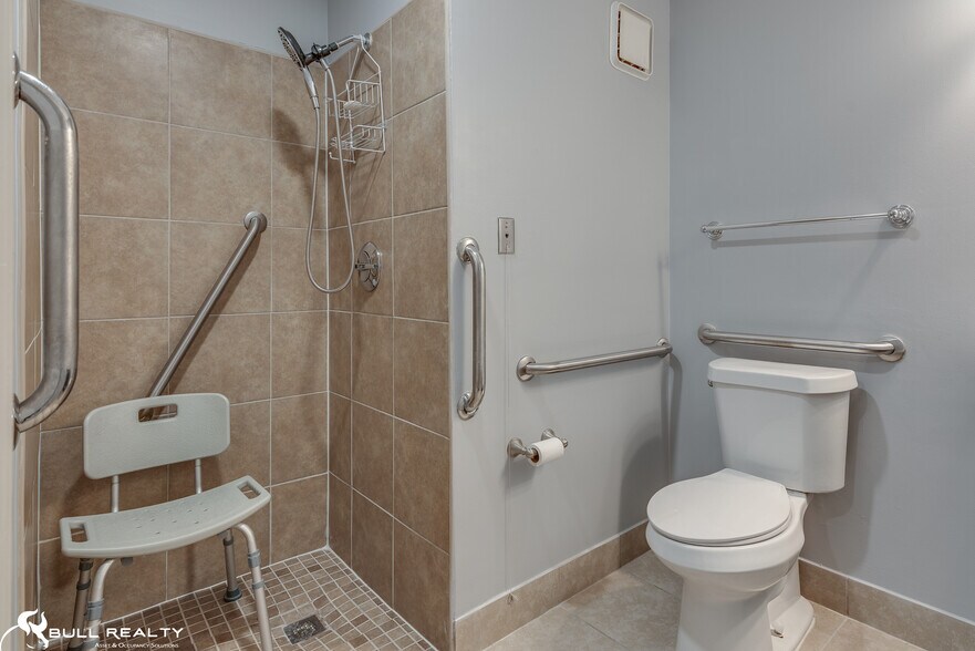 More Photos Of 519 Lawrenceville St, Norcross Assisted Living For Sale