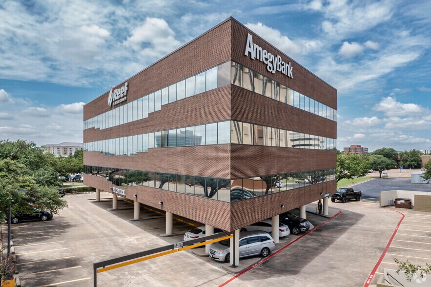 Primary Photo Of 1901 N Central Expy, Richardson Office For Lease
