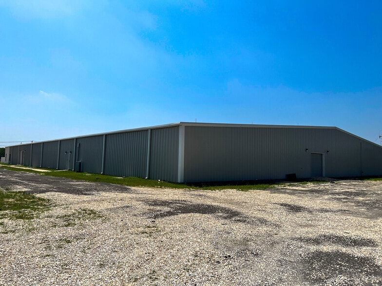 More Photos Of 1008 Carlos Parker Blvd SW, Taylor Warehouse For Sale