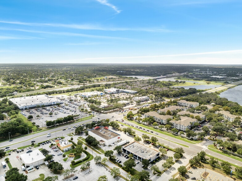 More Photos Of 8010 W Colonial Dr, Orlando Freestanding For Sale