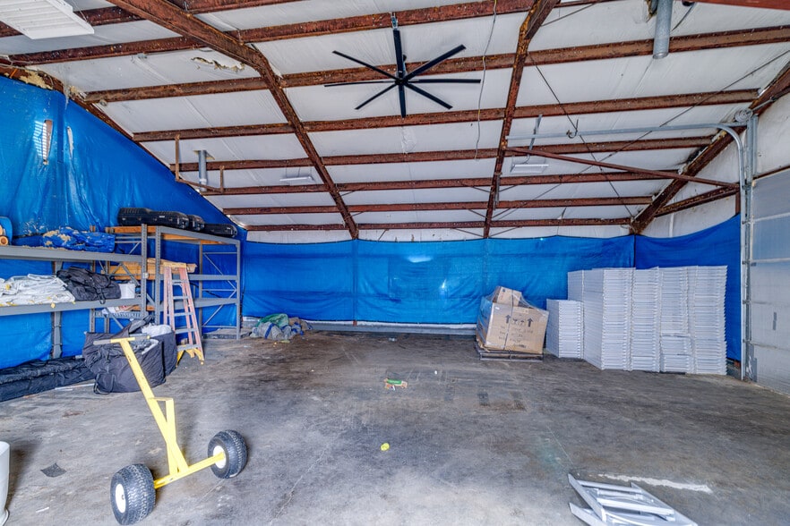 More Photos Of 1831 Old Natchitoches Rd, West Monroe Distribution For Sale