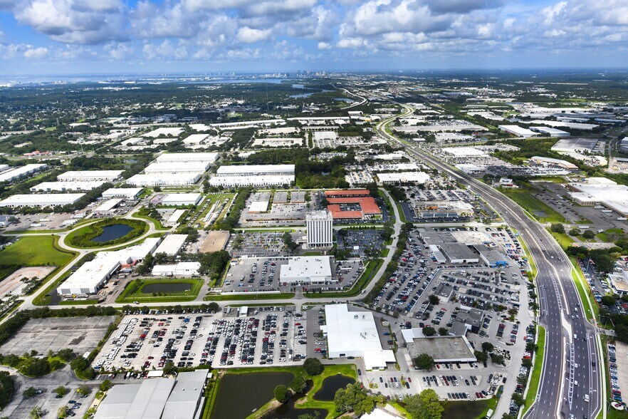 More Photos Of 410 S Ware Blvd, Tampa Loft Creative Space For Sale