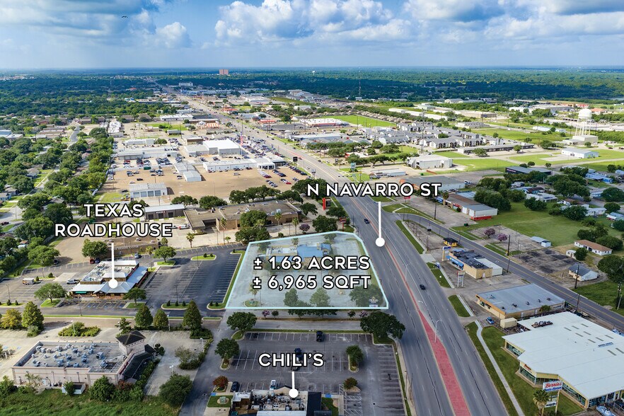More Photos Of 4904 N Navarro St, Victoria Restaurant For Sale