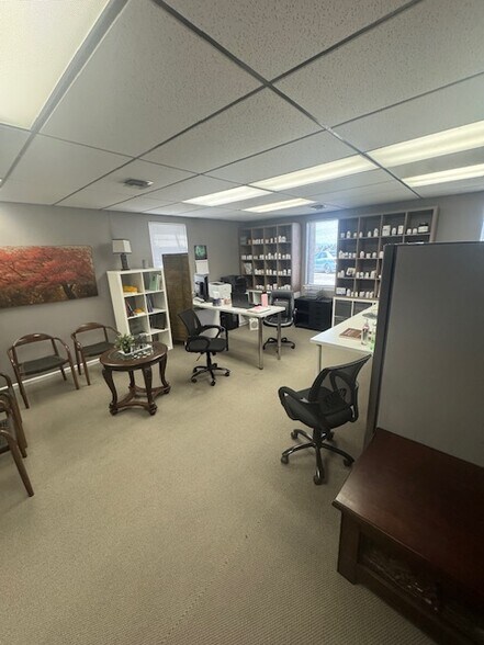 More Photos Of 6841 S Yosemite St, Centennial Office For Lease