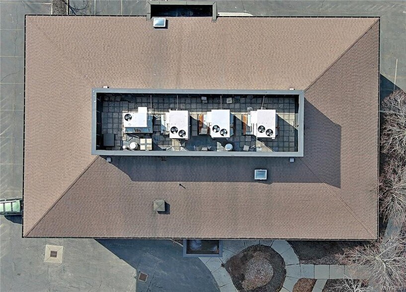 More Photos Of 1829 Maple Rd, Williamsville Medical For Lease