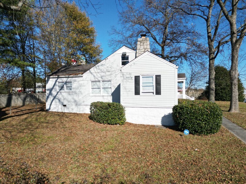 More Photos Of 3782 Lawrenceville Hwy, Tucker Medical For Sale