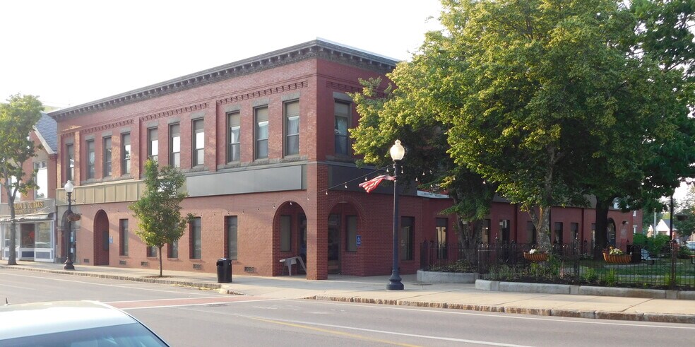 Primary Photo Of 1 N Main St, Rochester Office For Lease