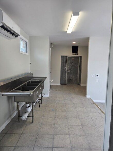 More Photos Of 4101 Wilkens Ave, Baltimore Storefront Retail Residential For Sale