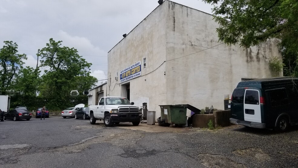 More Photos Of 601 West Ave, Jenkintown Post Office For Sale