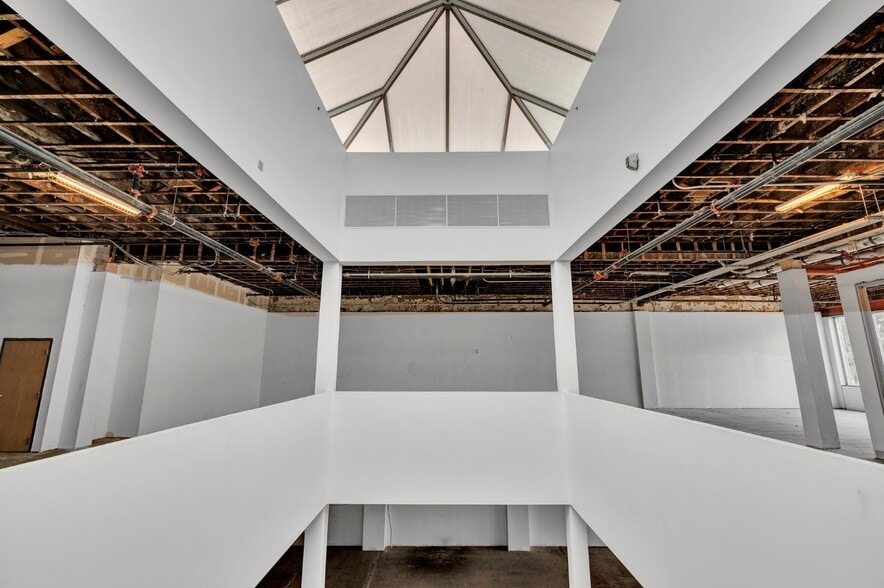 More Photos Of 317 20th St N, Birmingham Office For Lease