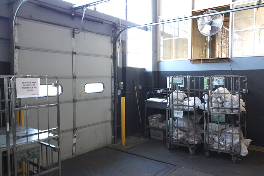 More Photos Of 15 Wells St, Southbridge Industrial For Lease