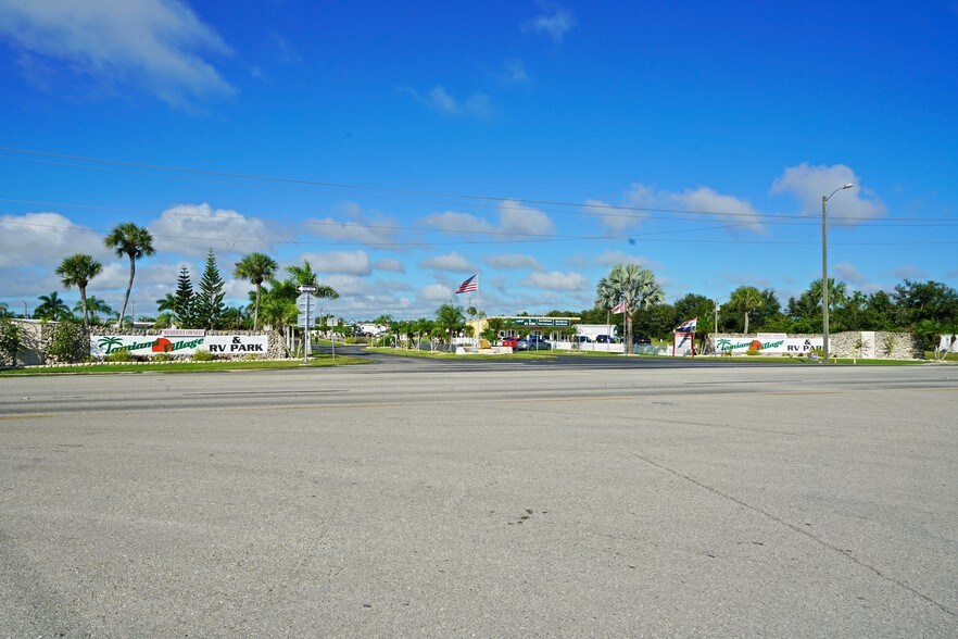 More Photos Of 16380 N Cleveland Ave, North Fort Myers Land For Sale