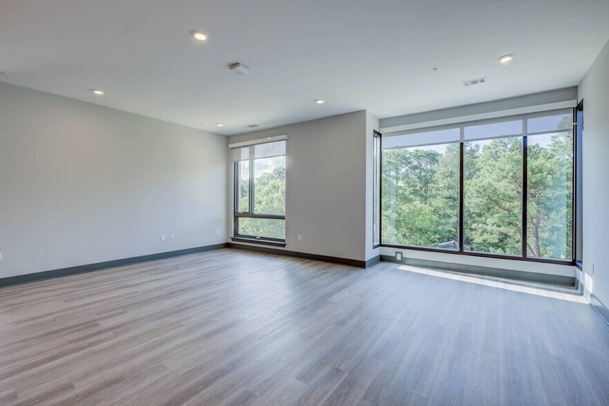 More Photos Of 352 S Walker St, Cary Apartments For Lease