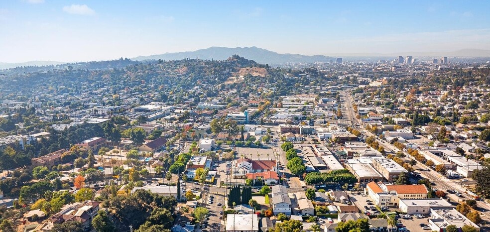 More Photos Of 2219 Fair Park Ave, Los Angeles Warehouse For Lease