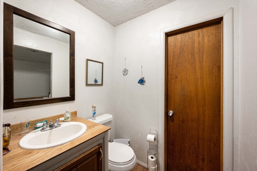 More Photos Of 1610 N Salem Ave, Pueblo Storefront Retail Residential For Sale