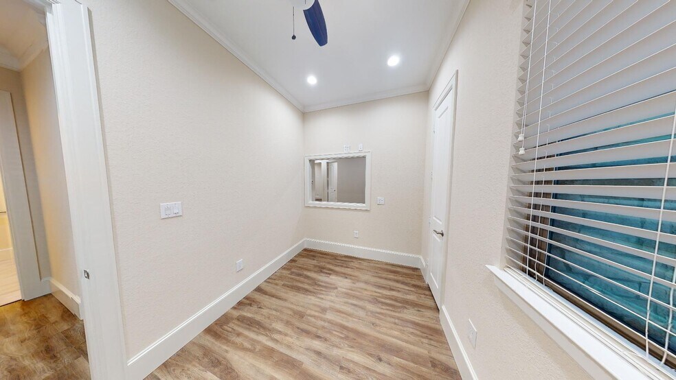 More Photos Of 11023 Northpointe Blvd, Tomball Medical For Sale