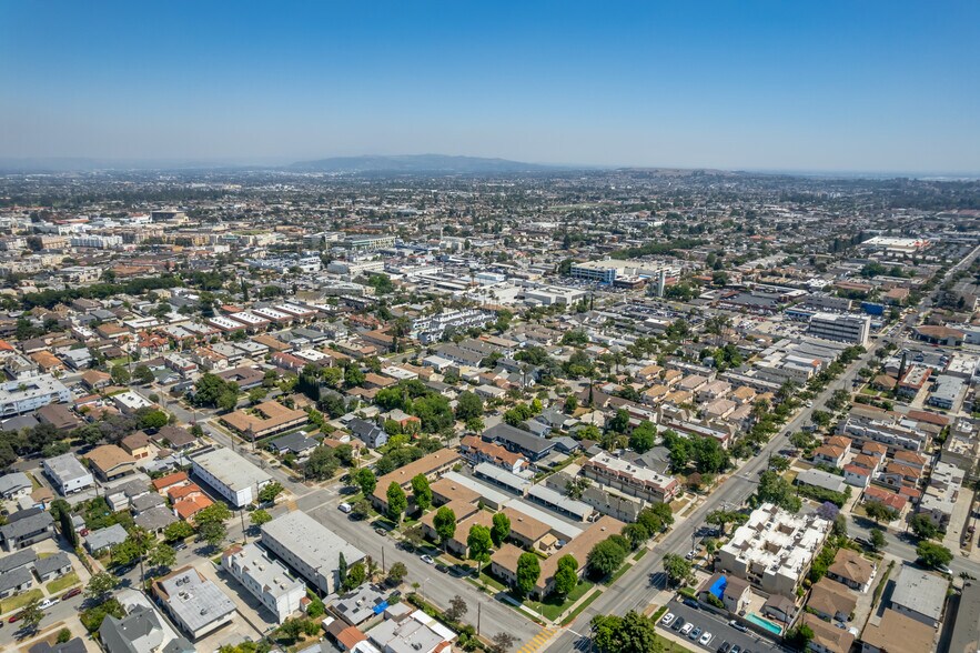 More Photos Of 1620 Larch St, Alhambra Multifamily For Sale