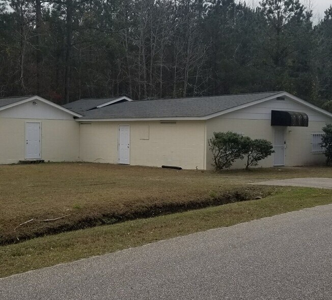 Primary Photo Of 3307 Sam W Dr ave, Conway Flex For Sale