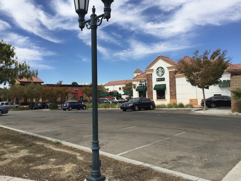 More Photos Of 4621 E Avenue S, Palmdale Unknown For Sale