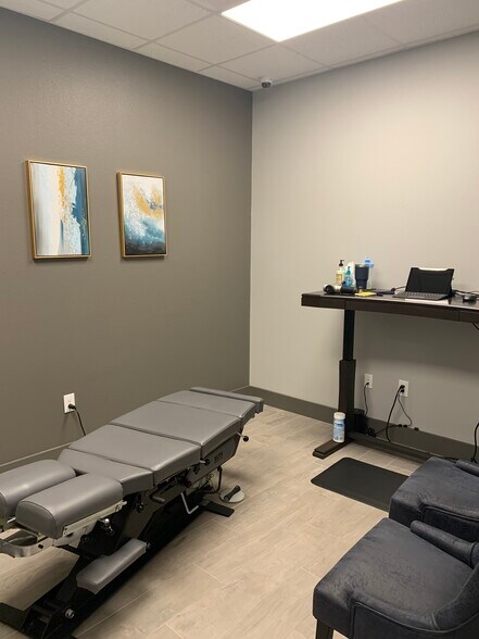 More Photos Of 610 S Watters Rd, Allen Medical For Sale