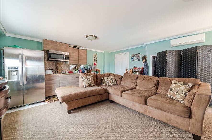 More Photos Of 720 Clarence Ave, Bronx Multifamily For Sale