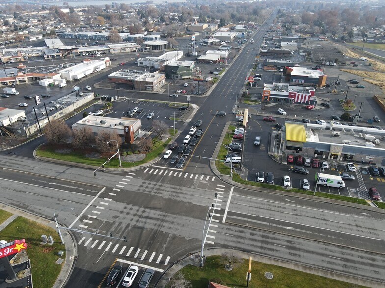 More Photos Of 2626 W Kennewick Ave, Kennewick Office For Lease