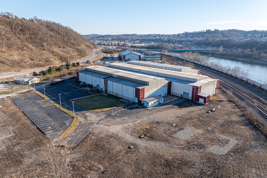 More Photos Of 200 Riverview Dr, Monessen Manufacturing For Lease
