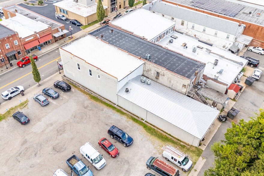 More Photos Of 215 S Main St, Blackstone Storefront For Sale