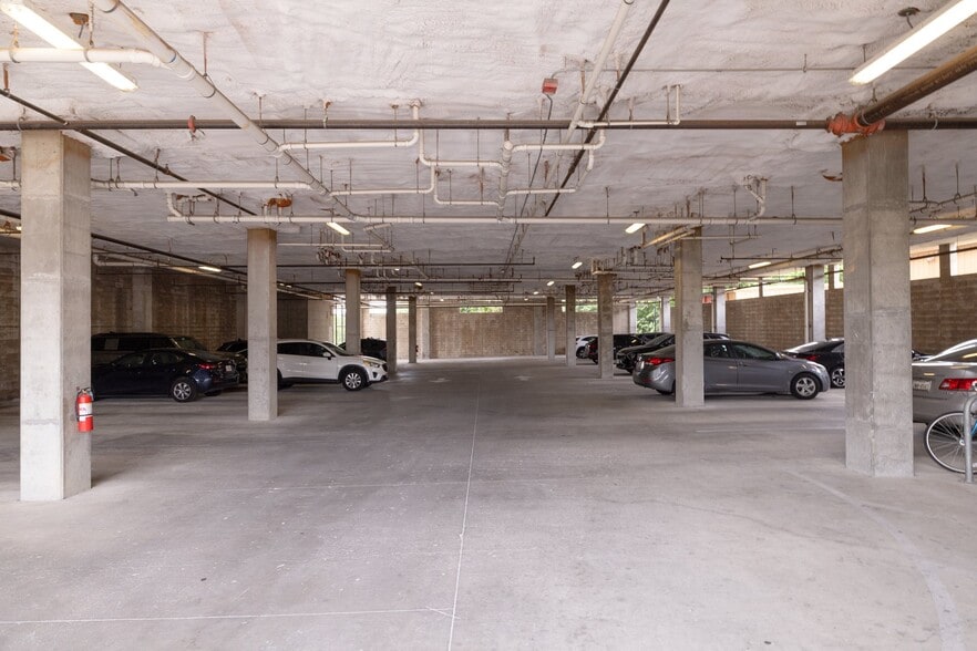 More Photos Of 6444 Burnet Rd, Austin Apartments For Sale