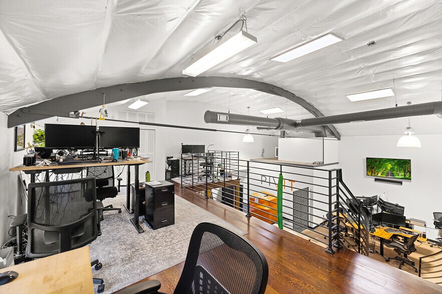 More Photos Of 826 De La Vina St, Santa Barbara Storefront For Lease