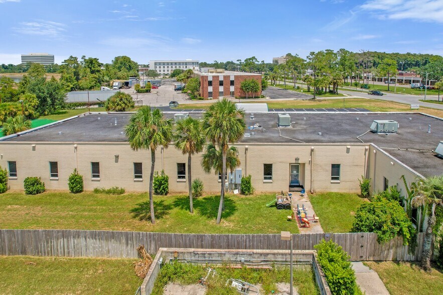 More Photos Of 7000 Lake Ellenor Dr, Orlando Medical For Lease